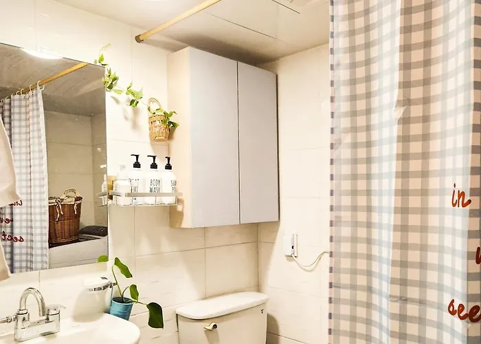 Cozy House#14 Minutes On Foot From Sinrim Station, 5 Minutes From Seowon Station#quiet And Cozy Place Seoul
