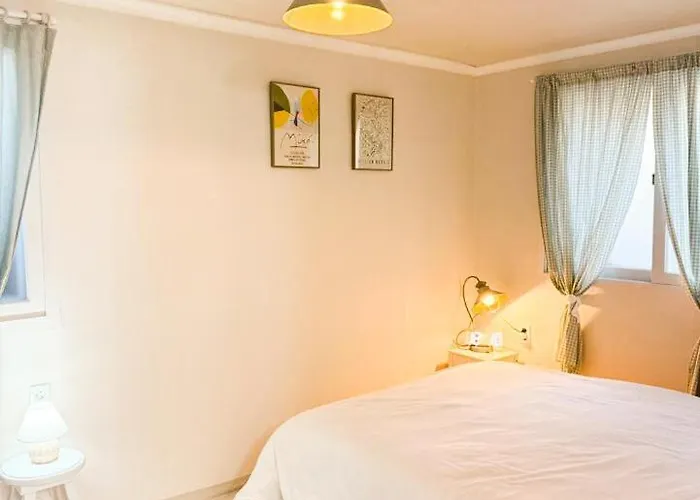 Cozy House#14 Minutes On Foot From Sinrim Station, 5 Minutes From Seowon Station#quiet And Cozy Place