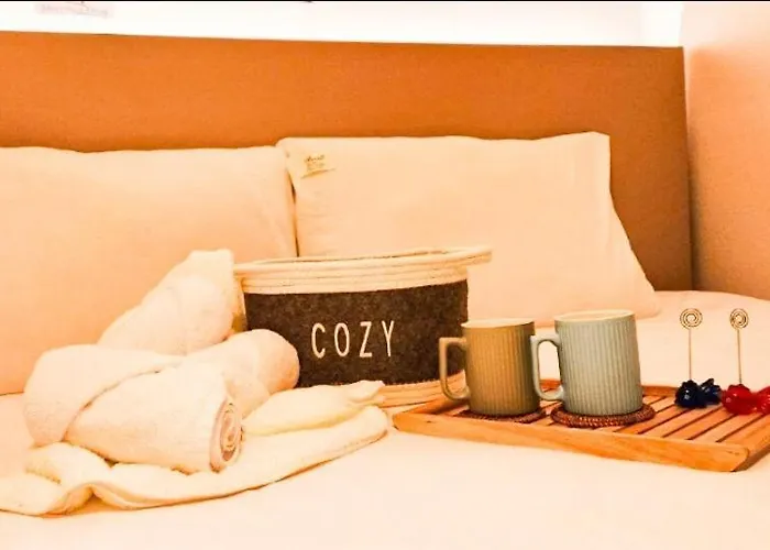 Apartment Cozy House#14 Minutes On Foot From Sinrim Station, 5 Minutes From Seowon Station#quiet And Cozy Place *
