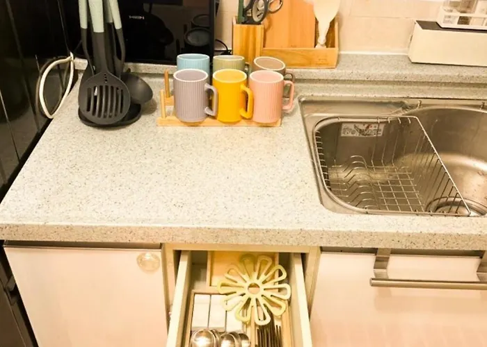 Cozy House#14 Minutes On Foot From Sinrim Station, 5 Minutes From Seowon Station#quiet And Cozy Place Apartment *