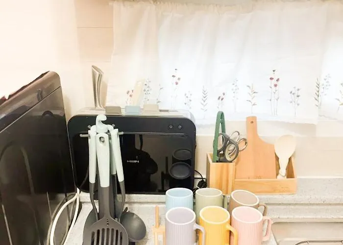 Cozy House#14 Minutes On Foot From Sinrim Station, 5 Minutes From Seowon Station#quiet And Cozy Place * Seoul